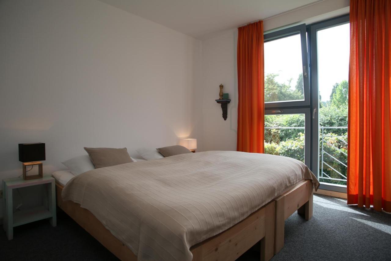 Alanus Gastehaus Hotel Alfter Bagian luar foto
